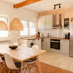 Holiday home Gruene Idylle Nahe Hauptbahnhof & Hufeisensee Mit Parkplatz & Terrasse *