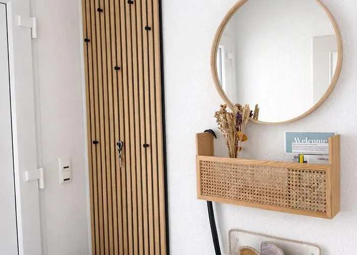 Gruene Idylle Nahe Hauptbahnhof & Hufeisensee Mit Parkplatz & Terrasse